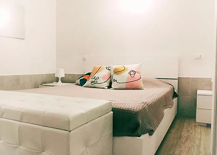 Apartment Leo's